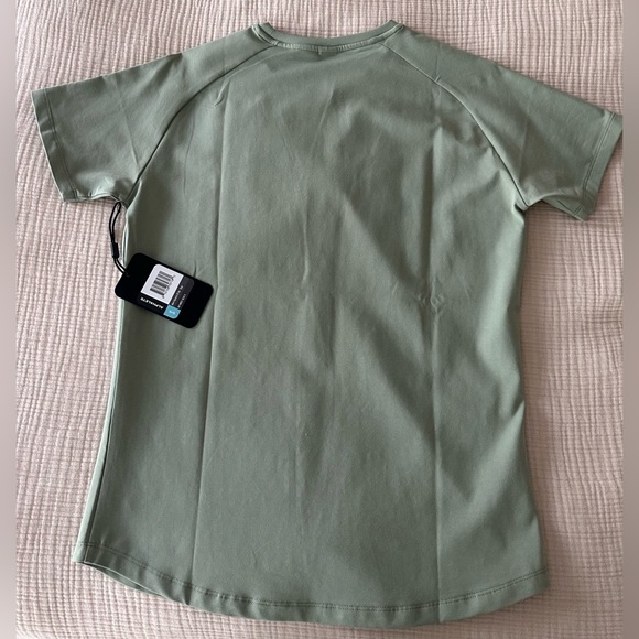 NWT Alphalete Mens Dynasty Tee - Sage Green | Performance Tee Short Sleeves - Picture 8 of 8